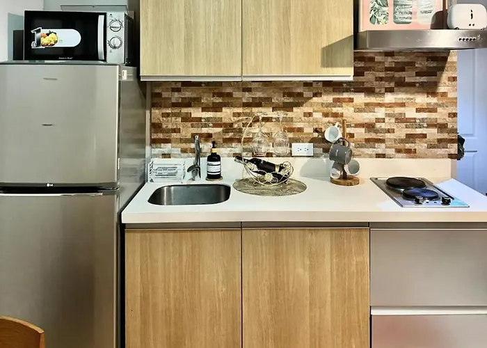 Azure Urban Residences By V'staycation Aparthotel Manila