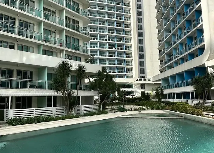 Azure Urban Residences By V'staycation