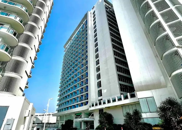 Azure Urban Residences By V'staycation Manila